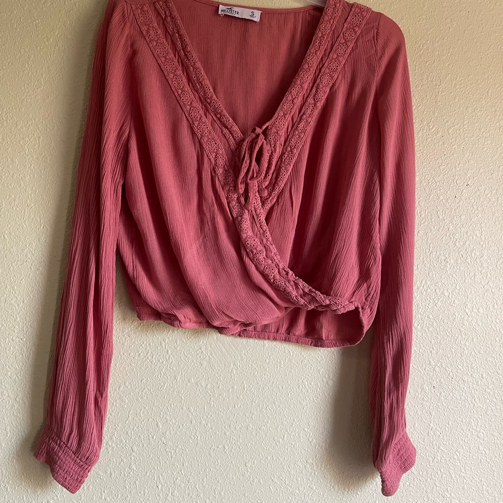 Hollister crop blouse